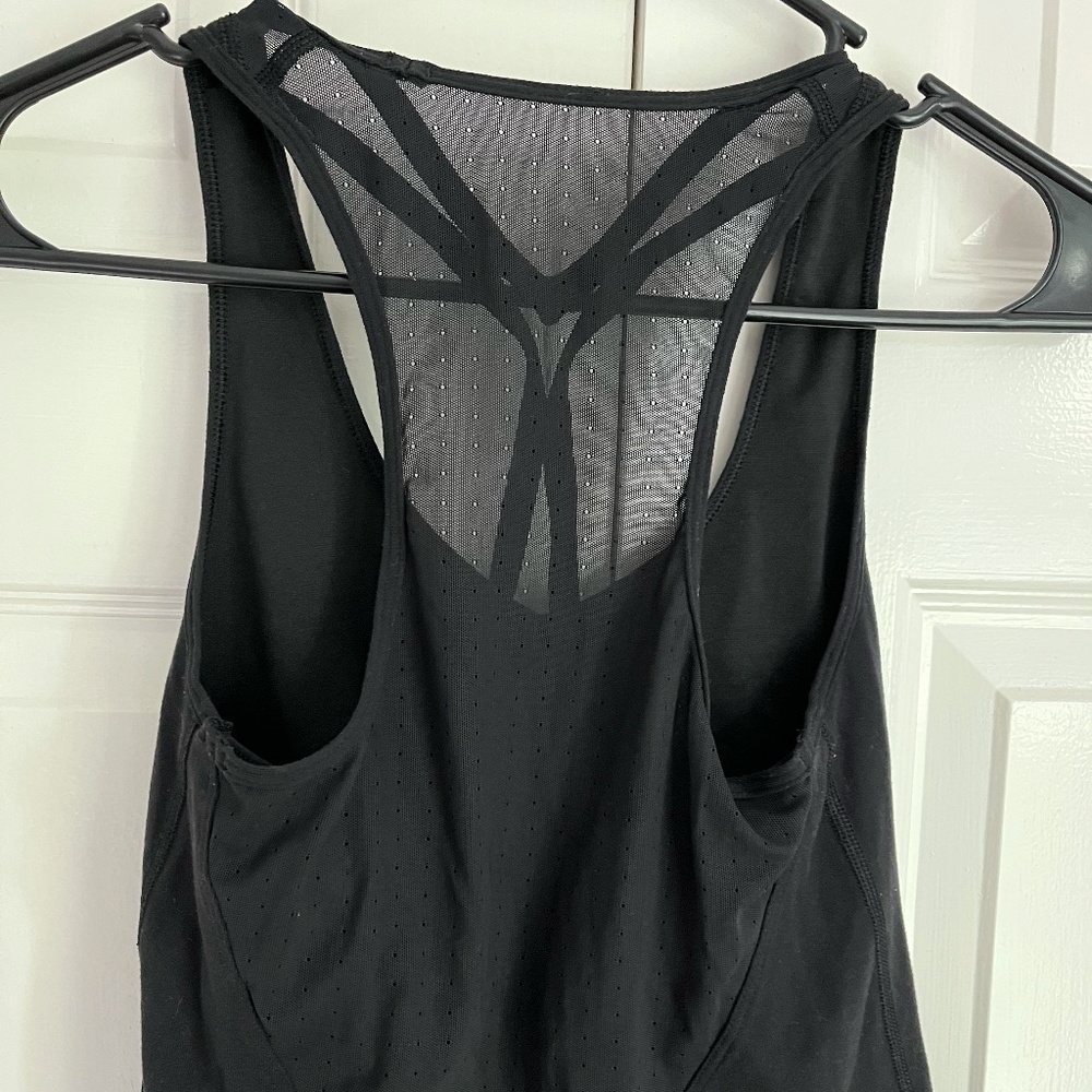 Lululemon Racerback Mesh Tank - Picture 2 of 4